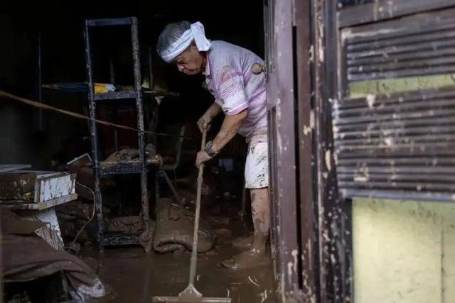 中方为什么要援助菲律宾<strong></p>
<p>林俊杰微博</strong>,都援助了谁?