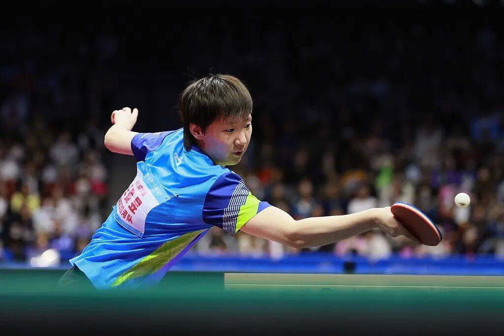 王曼昱因伤退赛<strong></p>
<p>凤凰网资讯台在线直播</strong>，开赛前其身体已出现反应