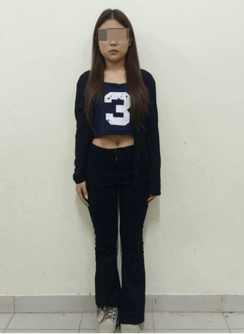 网红“橙子姐姐”柬埔寨失联<strong></p>
<p>凤凰网资讯台在线直播</strong>？柬方：因涉嫌网络诈骗和跨境贩运人口被警方逮捕