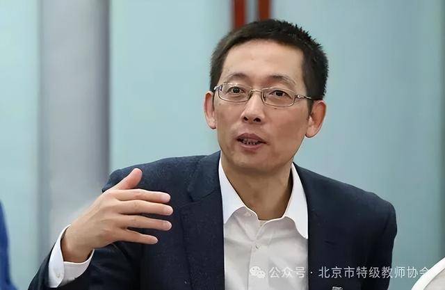 施一公:无论什么学科<strong></p>
<p>网资讯</strong>,物理、工程、生物、文科,我认为最不重要的是智商!