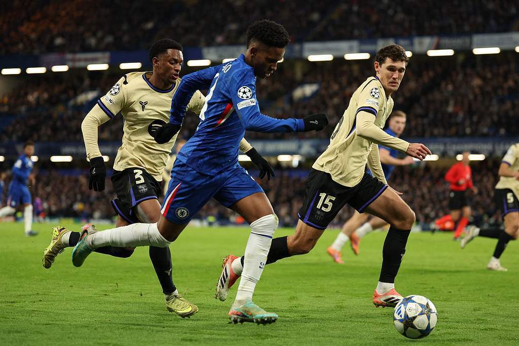 一场三球完败的背后<strong></p>
<p>网站资讯</strong>,巴萨和亚马尔都回不到当初