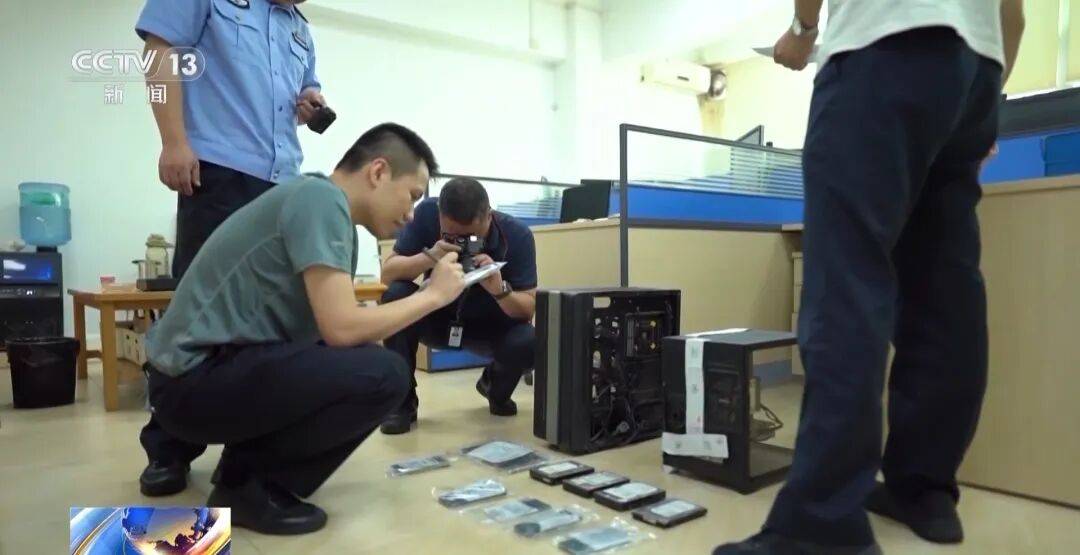 广州南站<strong></p>
<p>资讯视频</strong>,一男子频繁“上厕所”,被警方盯上