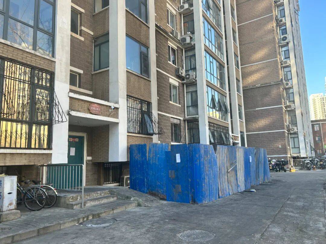 天通苑一天两起电动车火情<strong></p>
<p>下载资讯</strong>,突然着火忒吓人丨有事儿@新京报