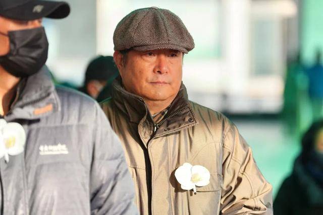 何晴之子追思：妈妈很喜欢雪<strong></p>
<p>app资讯</strong>，北京这场雪好像是为她而下