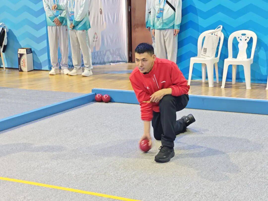 喜报:<strong></p>
<p>app资讯</strong>我市特奥滚球队在全国残运会上斩获1金1银5铜