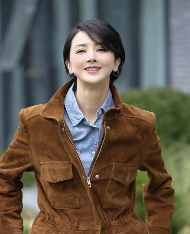 演员孙菲菲离婚<strong></p>
<p>资讯app</strong>,自述婚内不堪:前夫怀疑我跟各种男性有染,总说孩子不像他,拿到离婚判决那天如释重负