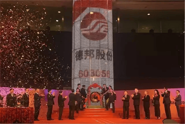 一代快运巨头退市<strong></p>
<p>本地资讯</strong>，彻底卖身京东：传奇落幕背后，物流行业又要变天了